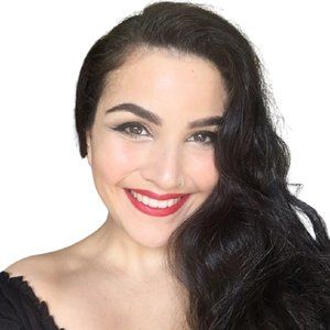 Meet your Posher, Alba